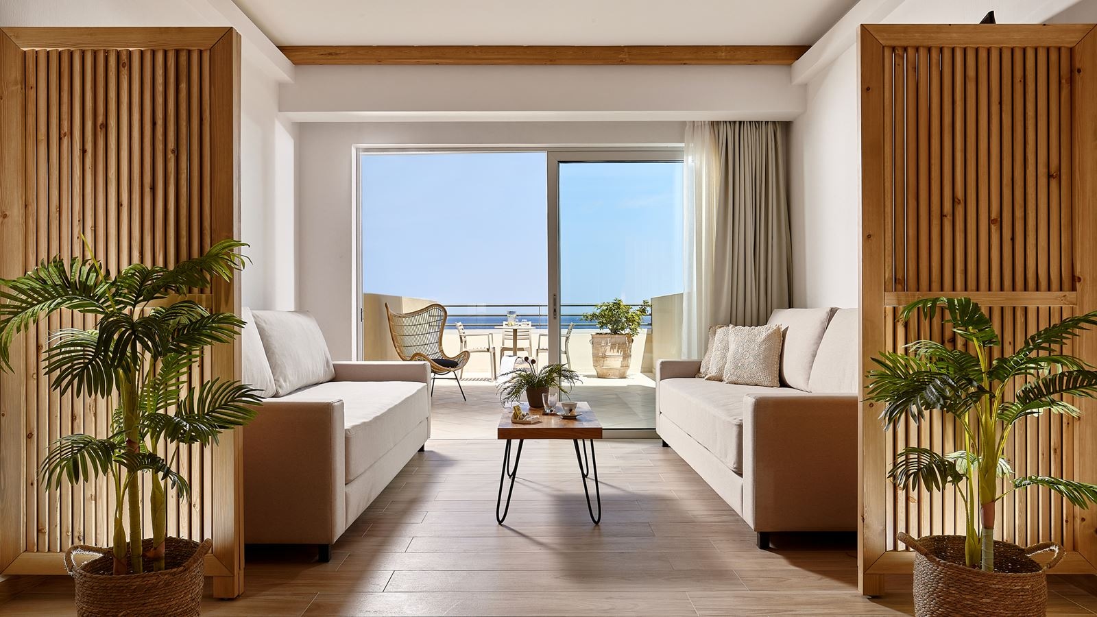 rooms-family-superior-sea-view