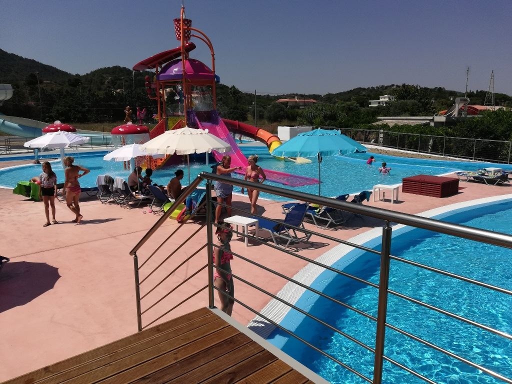 water-park-water-park