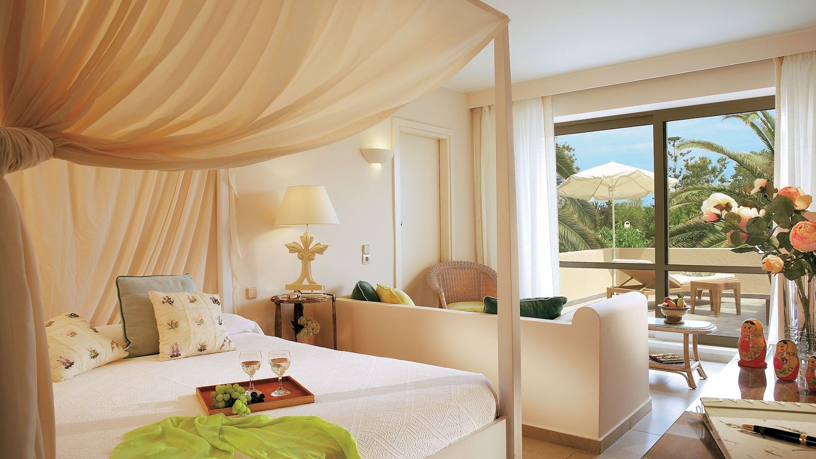 rooms-deluxe-bungalow-family-garden-view